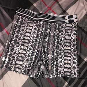 Under armour spandex shorts